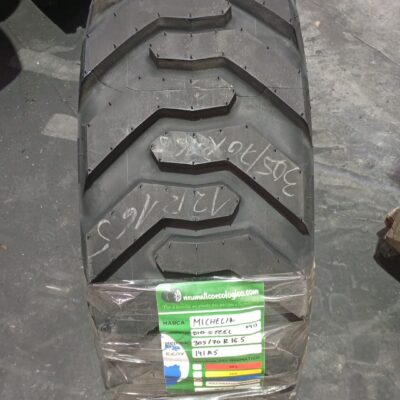 MICHELIN 305/70R16.5