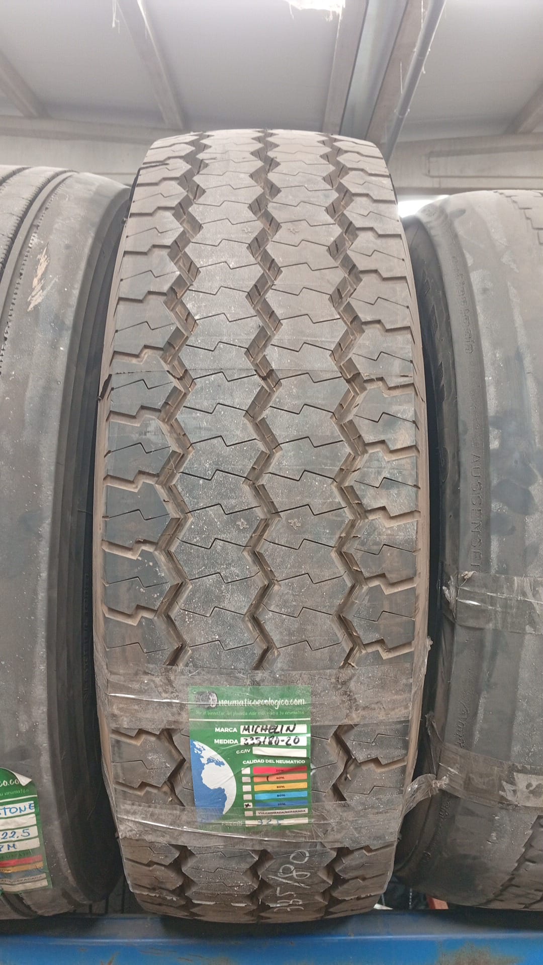 MICHELIN 335/80-20 - Imagen 2