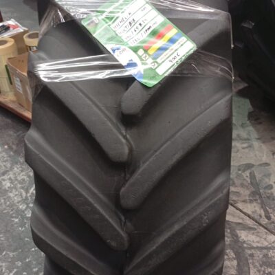 MICHELIN 440/65R24