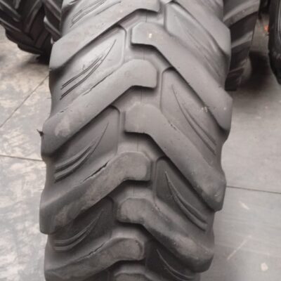 BKT 400/80R24