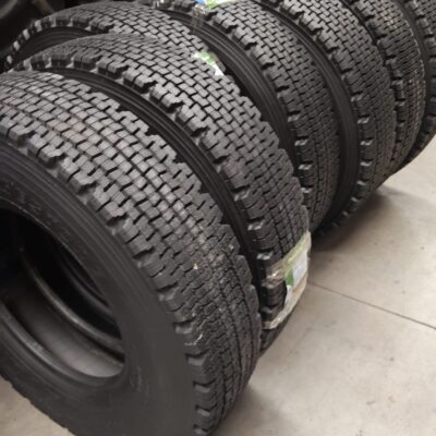 BRIDGESTONE 9.00R20