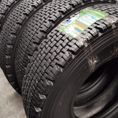 BRIDGESTONE 9.00R20