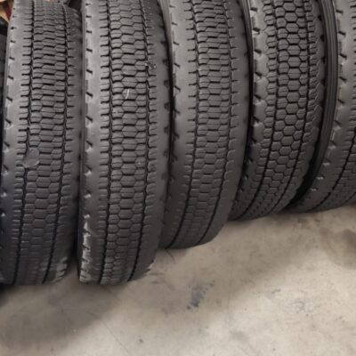 BRIDGESTONE 8.25R20