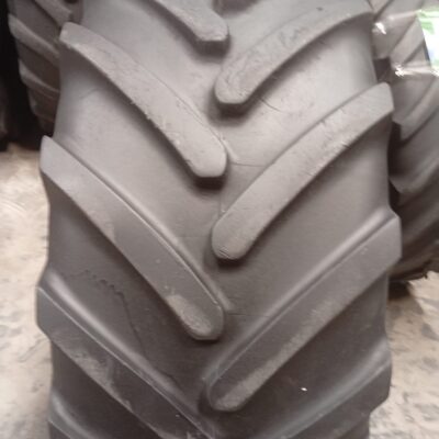 MICHELIN 540/65R28