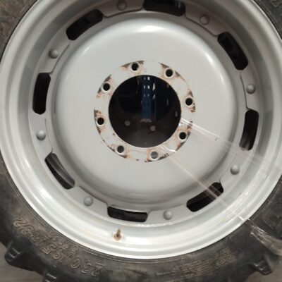 BKT 230/95R32 + LLANTA COMPLETA