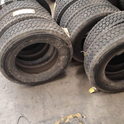 DOUBLECOIN 245/70R19.5