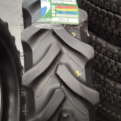 STARMAX 230/95R32