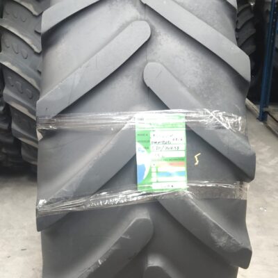 MICHELIN 580/70R38
