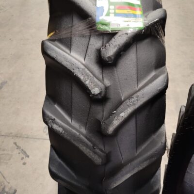 TRELLEBORG 360/70R24
