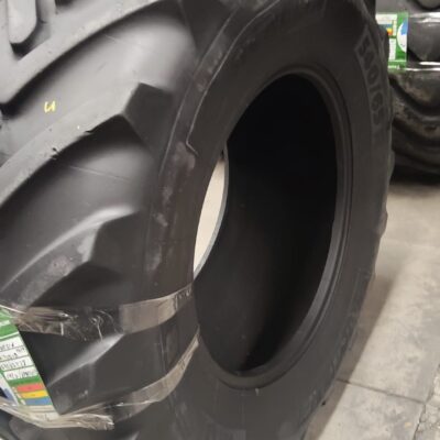 MICHELIN 540/65R28