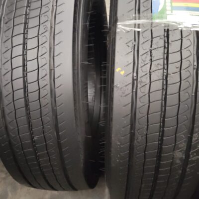 PIRELLI 315/70R22.5