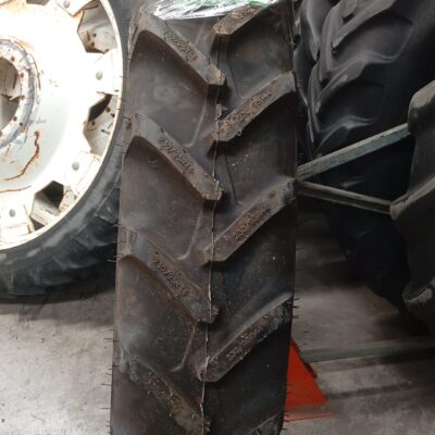 SWT 230/95R44