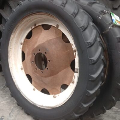 BKT 270/95R44 + LLANTA (JUEGO)